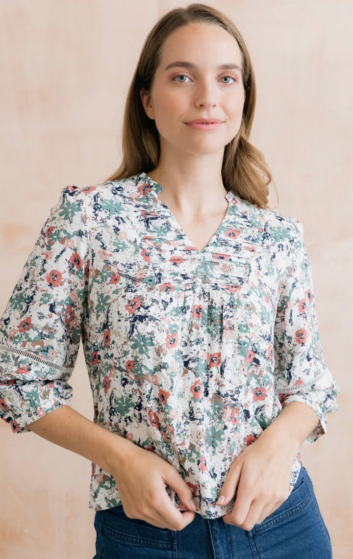 Printed Pintuck Blouse