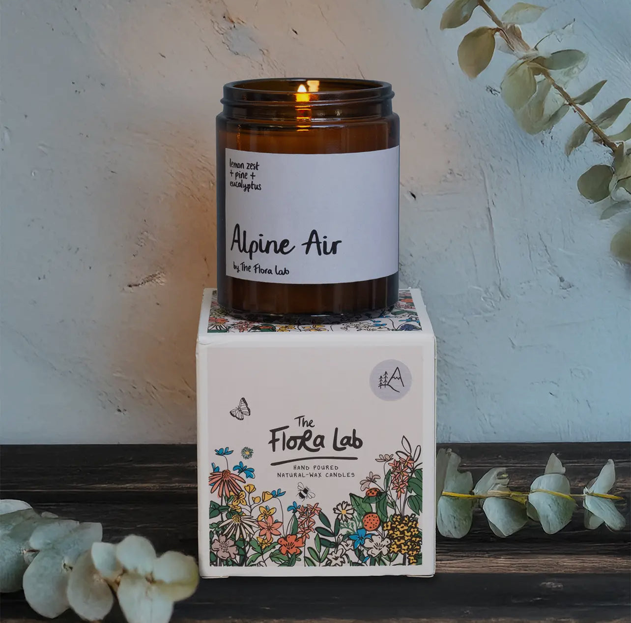 Flora lab homeamade wax candle Alpine Air, available to purchase at Happybara.
